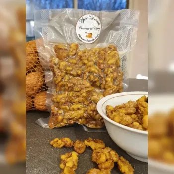 Noix assaisonnées au Curry