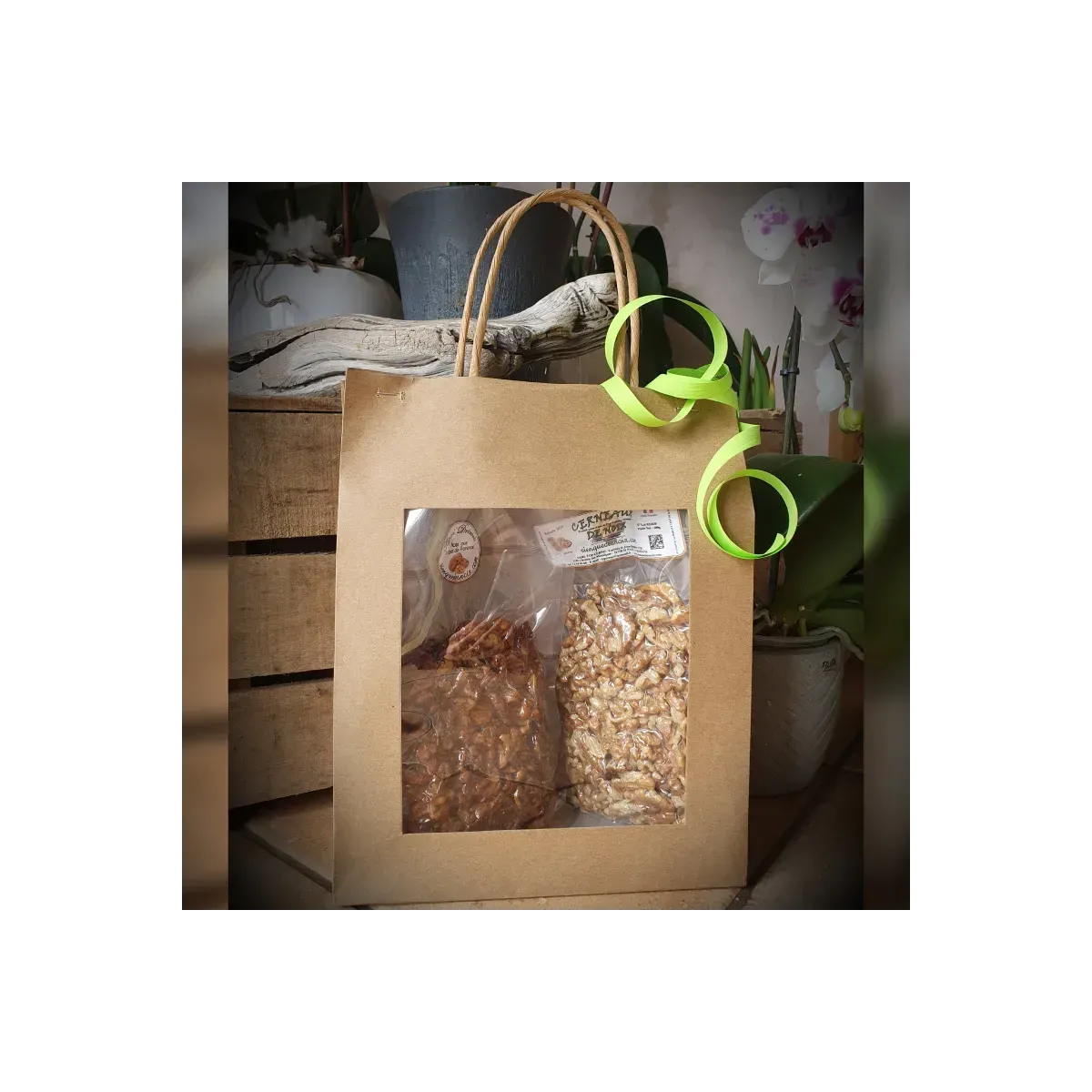 Coffret 200g de noix décortiquées (cerneaux) et 200g d'Apéri'Drômois