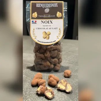 Noix enrobées de chocolat lait - 100g